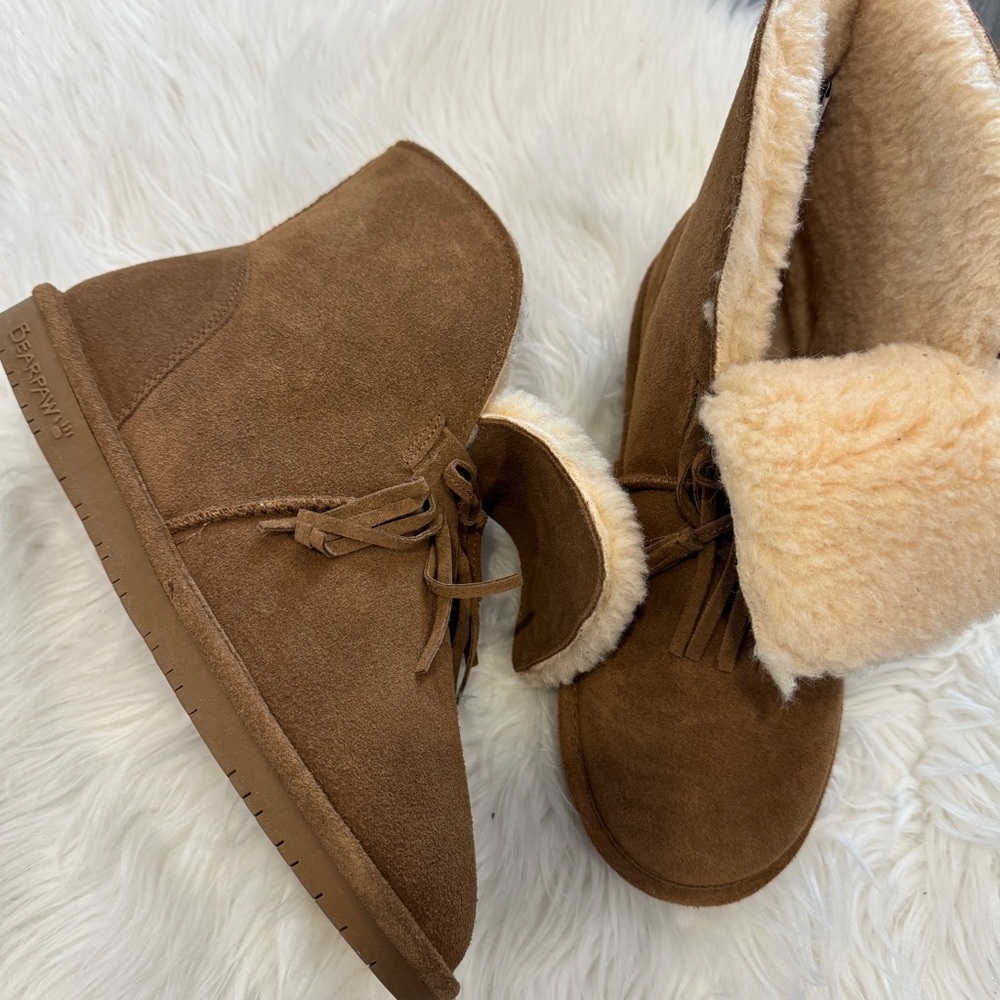 Great❗️BEARPAW Christie Suede Sheepskin Fringe Boots – Hickory (Chestnut Brown) - Picture 2 of 10